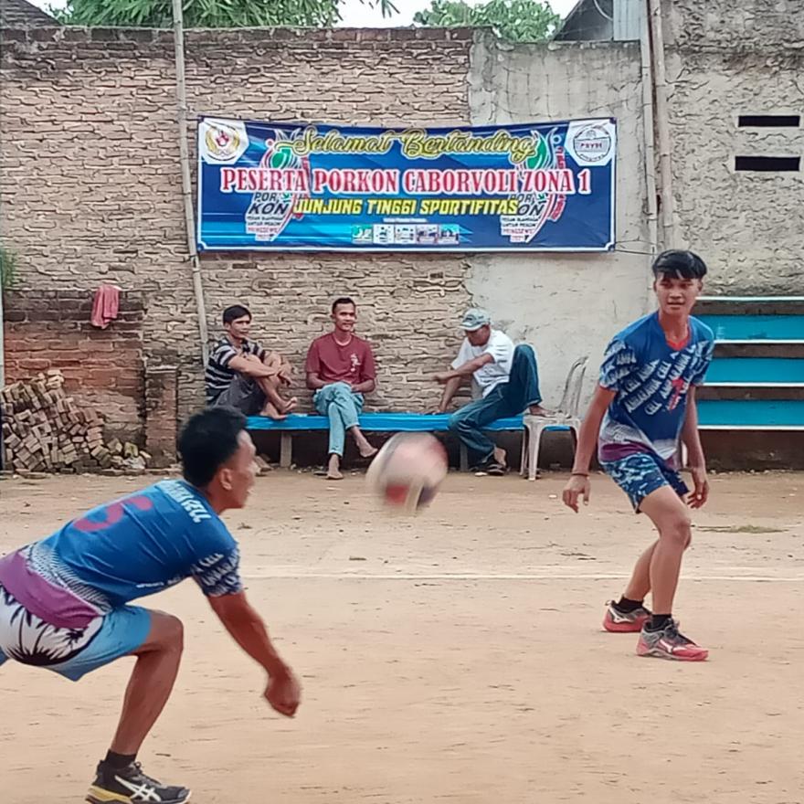 TEAM BOLA VOLI PUTRA  AMBARAWA MASUK SEMI FINAL DI AJANG PORKON KABUPATEN PRINGSEWU